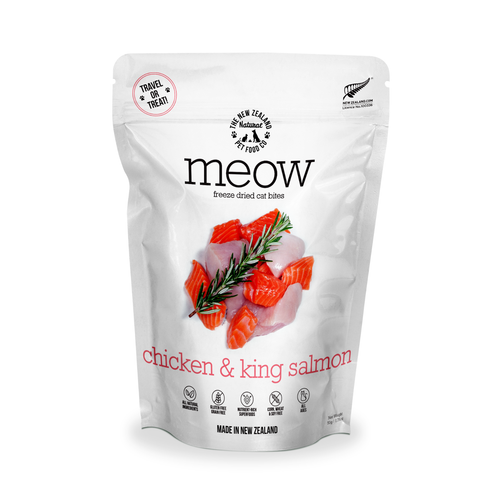 The New Zealand Natural Pet Food Co Meow Chicken & King Salmon Cat Bites | Smack Bang
