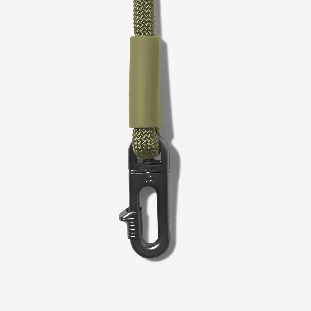 Zee.Dog Hands-Free Adjustable Leash Army Green | Smack Bang